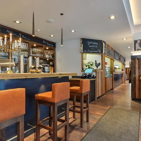 Hotel Business Boardinghouse Augsburg, Zentral, Ruhig & Mit Parkplatz Augsburg