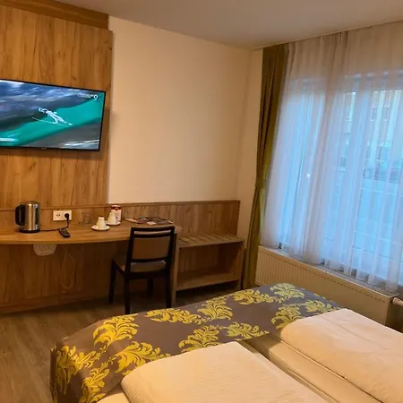 Business Boardinghouse Augsburg, Zentral, Ruhig & Mit Parkplatz Augsburg