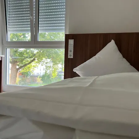 Business Boardinghouse Augsburg, Zentral Mit Parkplatz