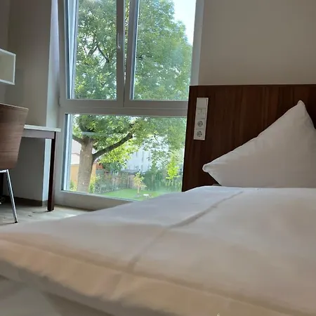 Business Boardinghouse Augsburg, Zentral, Ruhig & Mit Parkplatz 3*