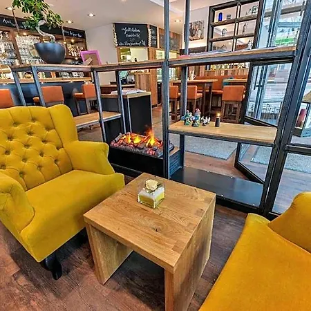 Hotel Business Boardinghouse Augsburg, Zentral, Ruhig & Mit Parkplatz Augsburg