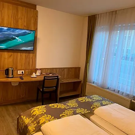 Szálloda Business Boardinghouse Augsburg, Zentral, Ruhig & Mit Parkplatz Augsburg