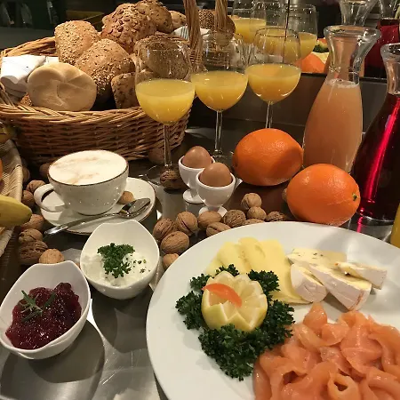 Ξενοδοχείο Business Boardinghouse Augsburg, Zentral, Ruhig & Mit Parkplatz 3*