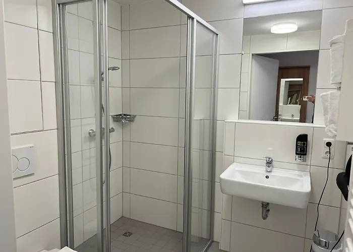 Business Boardinghouse Augsburg, Zentral, Ruhig & Mit Parkplatz מלון אוגסבורג